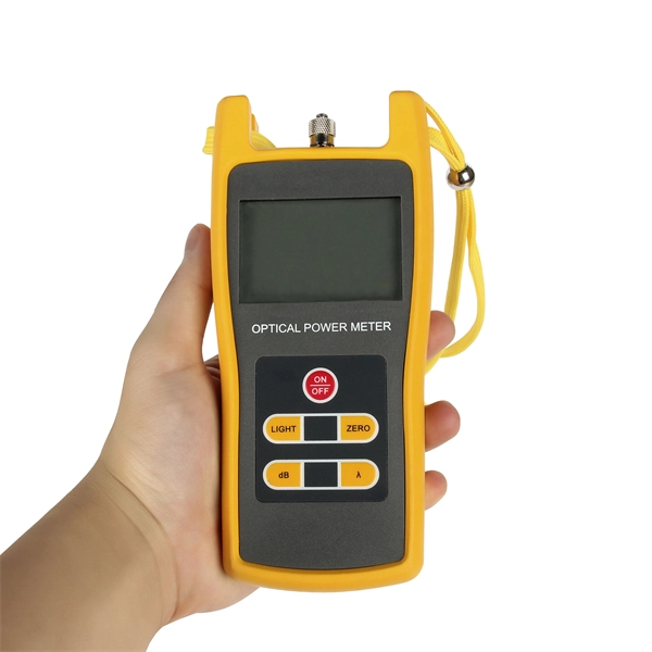 Safety briefing for outdoor power distribution box installation