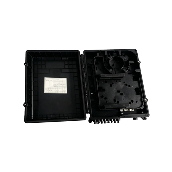 Do outdoor distribution boxes need to be grounded