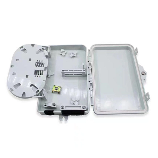 Relay protection devices refer to national standards