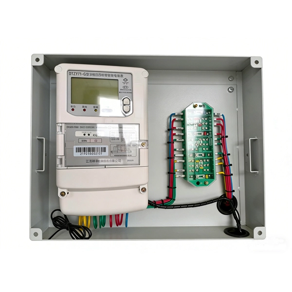 Construction power distribution box for smart buildings