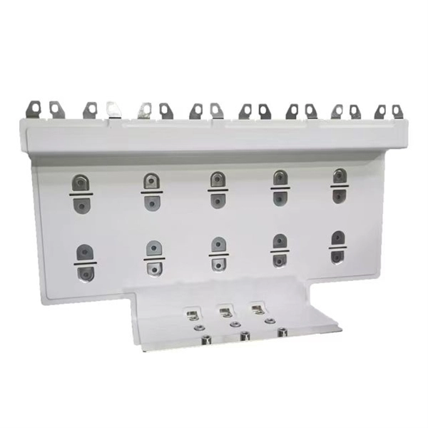 Cable tray horizontal left and right swing