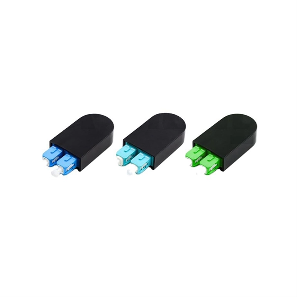 How to connect devices to a fiber optic socket panel
