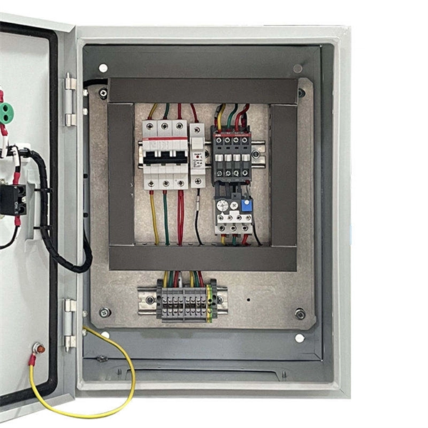 Can optical modules be plugged into switches universally 