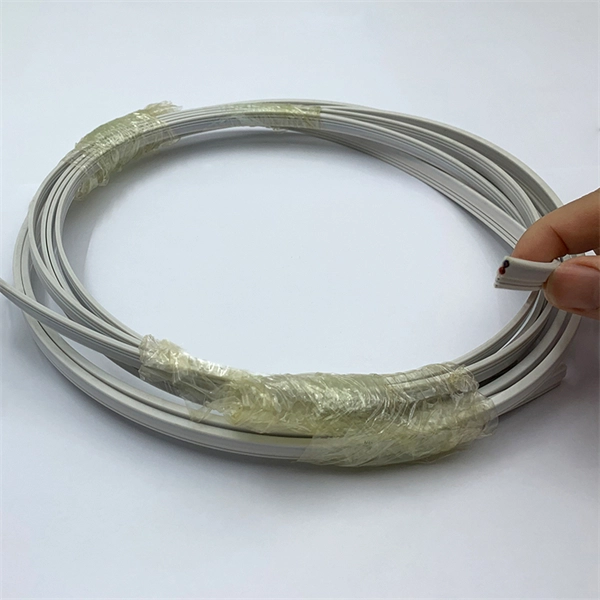 Can fiber optic cables and electrical cables be run in the same cable tray 