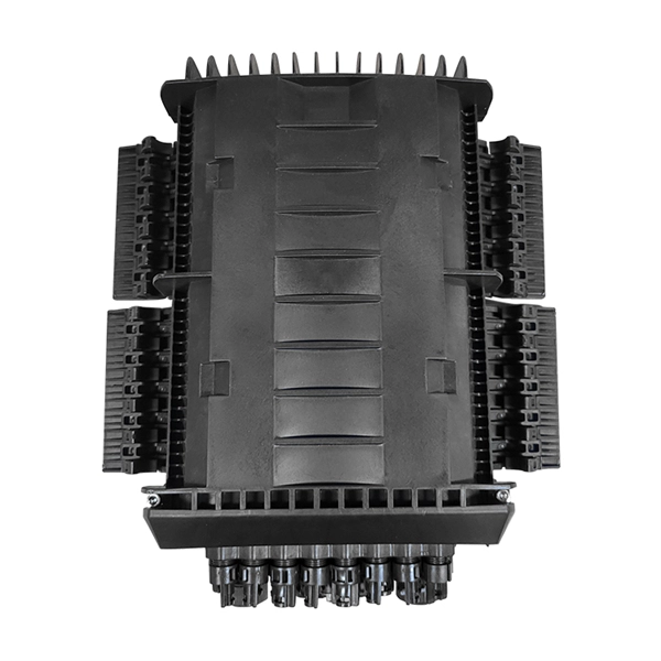 What types of electromagnetic waves are used in fiber optic communication 