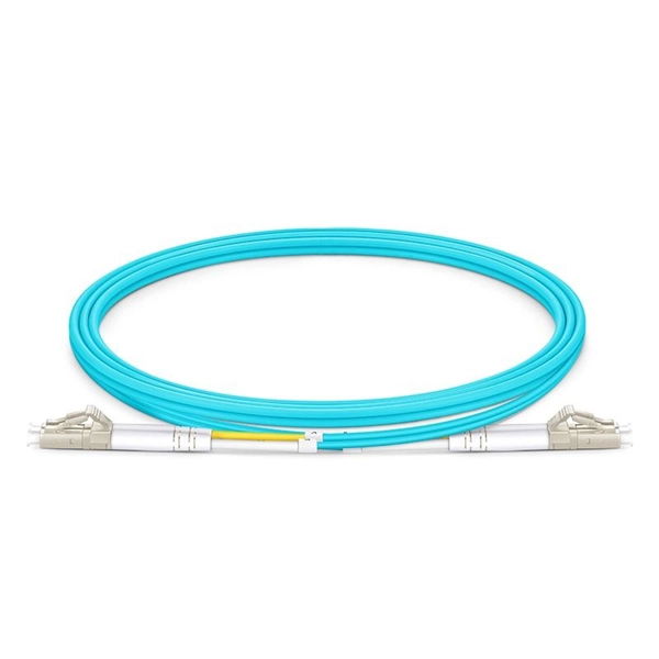 Standard requirements for vertical flatness of cable trays