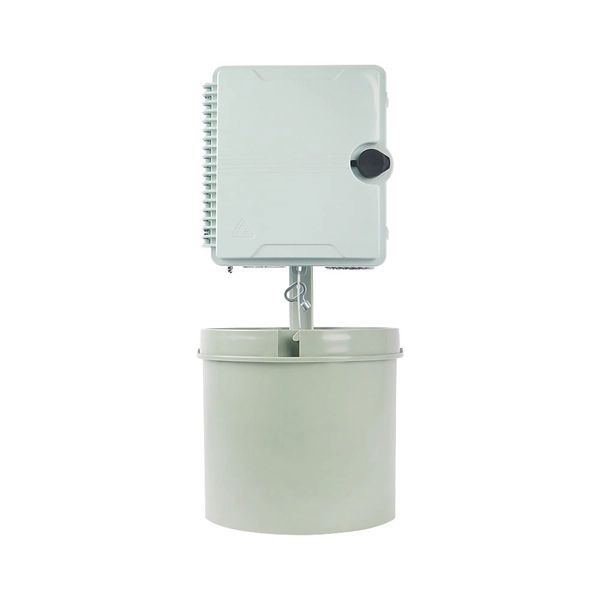 Does a fiber optic router need to be plugged into a power source 