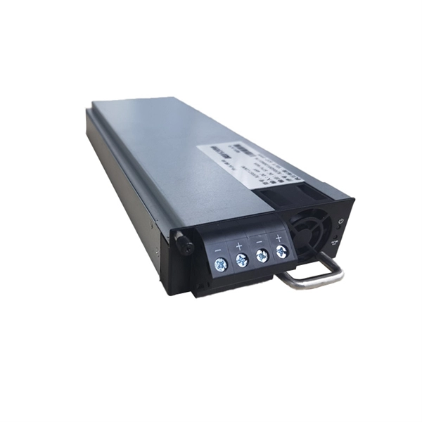 Industrial-grade monitoring PoE switch